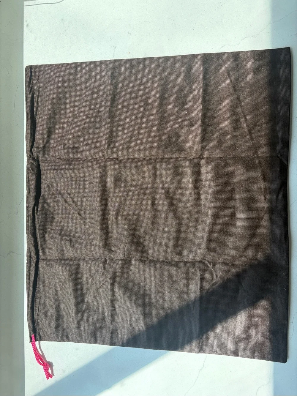 kate spade brown dust bag with pink drawstring